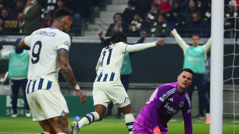 lookman ademola-UCL League Phase MD5 Eintracht Frankfurt vs Atalanta-0058