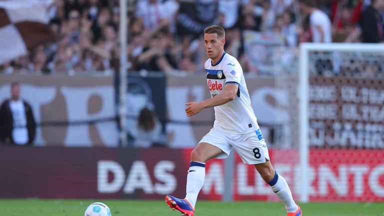 pasalic mario St. Pauli -Atalanta 09AUG24-_0078