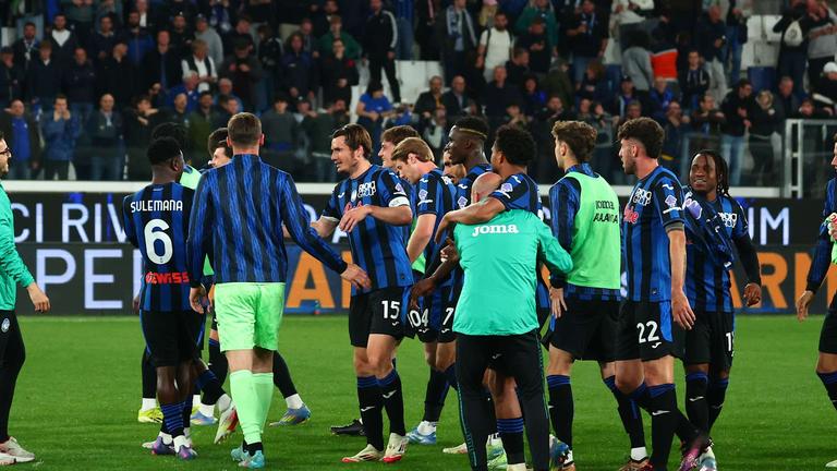 festa a fine partita-Serie A Enilive 2024-25 giornata 36 Atalanta-Roma_0147