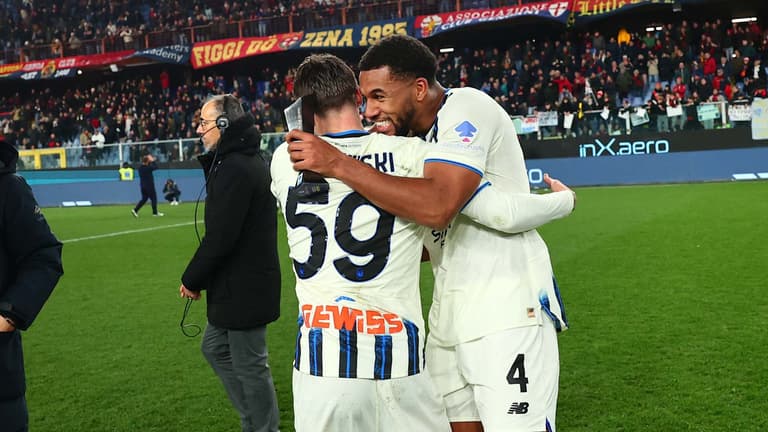 hien isac e zalewski nicola-Serie A Enilive 25-26 Genoa-Atalanta-0345