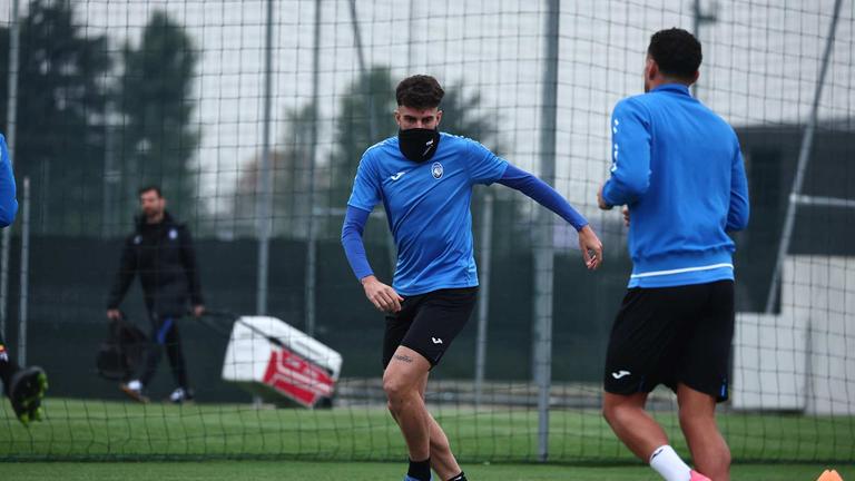 ruggeri-during UCL MD5 Young Boys - Atalanta training-0020