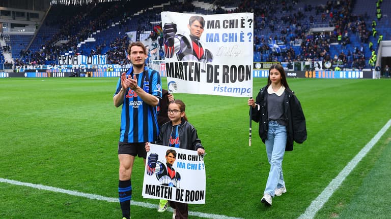 Celebrazione Marten De Roon-Serie A Enilive 25-26 Atalanta-Verona2431