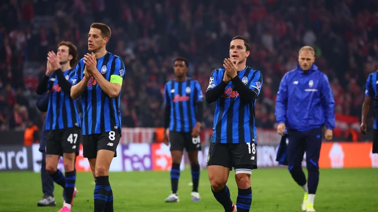 saluto ai tifosi-UCL R16 2nd leg Bayern Munchen-Atalanta-1020