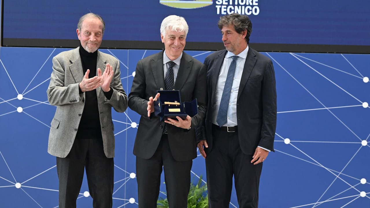 Panchina d’oro speciale per la vittoria dell’Europa League a mister Gasperini