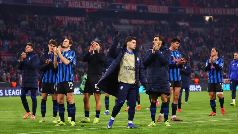 saluto ai tifosi-UCL R16 2nd leg Bayern Munchen-Atalanta-1022