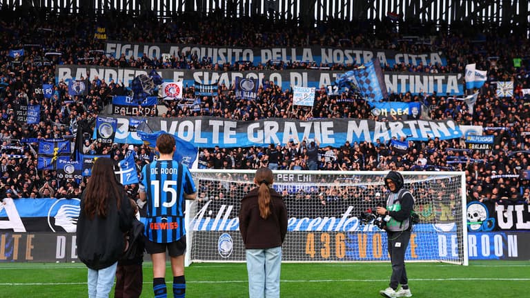 Celebrazione Marten De Roon-Serie A Enilive 25-26 Atalanta-Verona2409