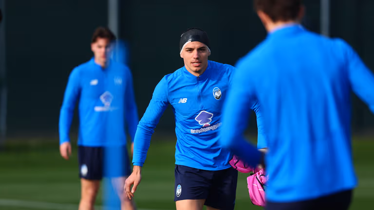 TRAINING-UCL R16  Training-0396