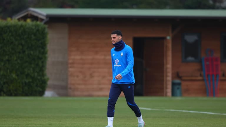 training-UCL League Phase MD7 Training-0167