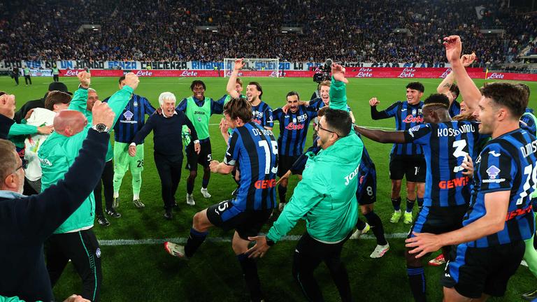 festa a fine partita-Serie A Enilive 2024-25 giornata 36 Atalanta-Roma_0166