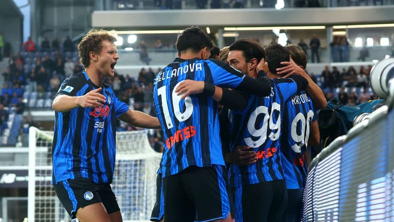 esultanza al gol di kessie franck-Serie A Enilive 26-27 Atalanta-Venezia_0035