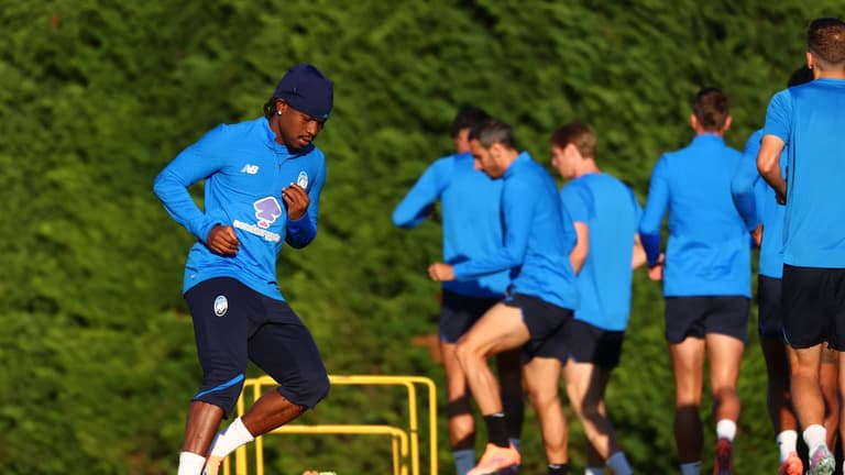 lookman ademola-UCL League Phase MD2 Training0281