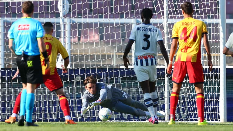 carnesecchi marco-Serie A Enilive 25-26 Lecce - Atalanta-2250