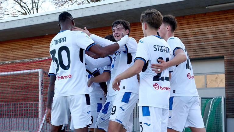 Candas Fiogbe dopogol 2-4-Youth League Young Boys - Atalanta-0110