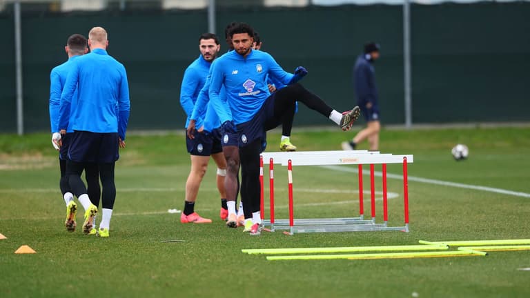 gruppo-UCL KO Play-offs Training-0344