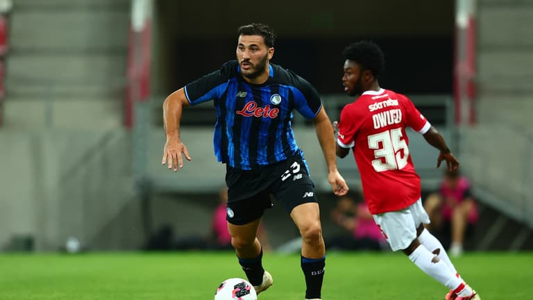 kolasinac sead-Playoff UECL Hapoel Tel-Aviv vs Atalanta-0011