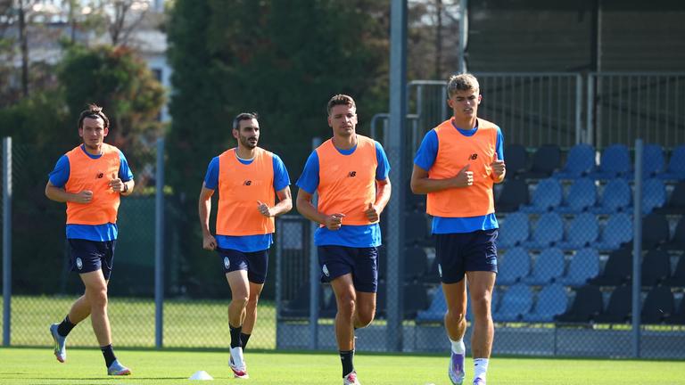 preseason-2025-2026-zingonia-1° allenamento-de roon-zappacosta-djimsiti-de ketelaere