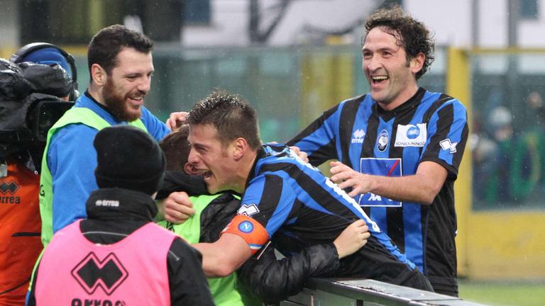 Atalanta-Napoli, Denis abbraccia il figlio