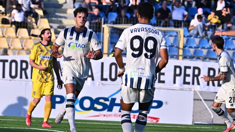 Misitano Giulio goal 1-2 esultanza - A. Cerignola - Atalanta U23 01-11-2025 132