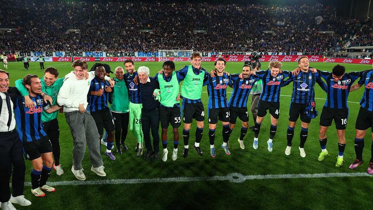 festa a fine partita-Serie A Enilive 2024-25 giornata 36 Atalanta-Roma_0159