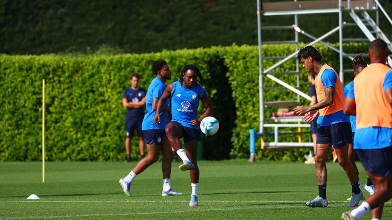 preseason-2025-2026-zingonia-1° allenamento-lookman-scamacca