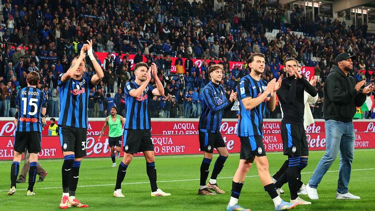 festa a fine partita-Serie A Enilive 2024-25 giornata 36 Atalanta-Roma_0184