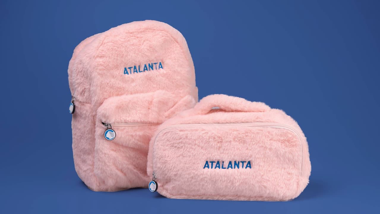 Un tocco di rosa negli Atalanta Store