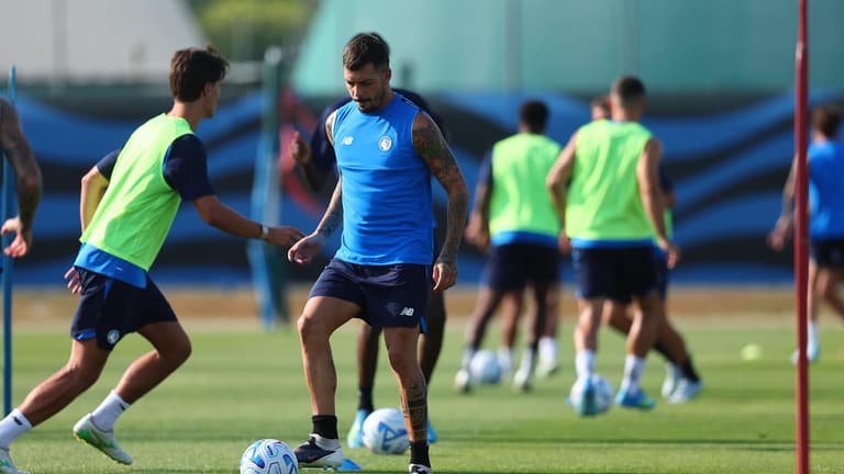 Gaetano Gianluca-Training - Atalanta 2026 - 2027-0746
