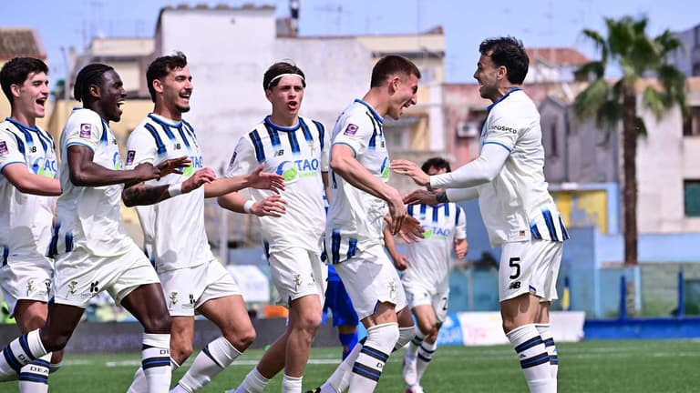 Cassa Federico goal 0-1 esultanza - Siracusa - Atalanta U23 04-04-2026 351