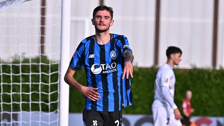 Riccio Lorenzo goal 6-2 esultanza - Atalanta U23 - AZ Picerno 24-10-2025 203