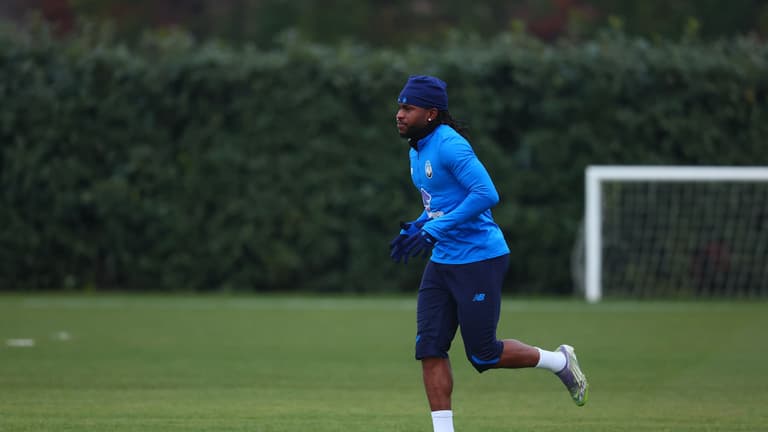 training-UCL League Phase MD7 Training-0172