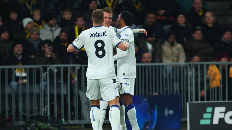 retegui-during UCL MD5 Young Boys - Atalanta 0009