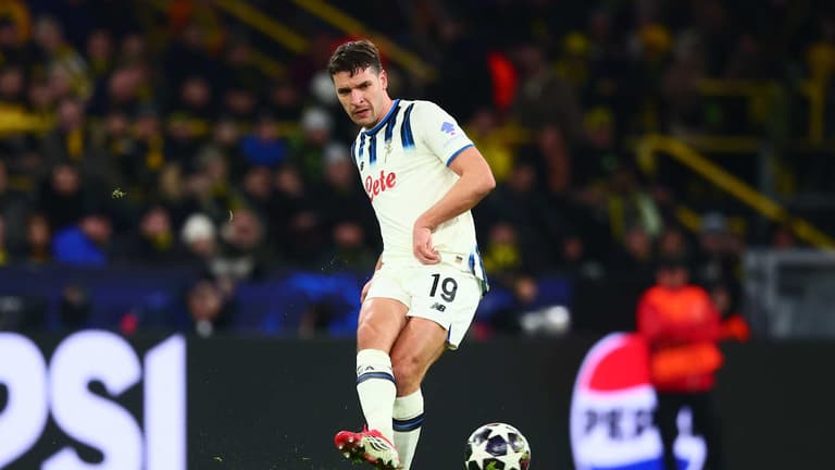 djimsiti berat-UCL KO Play-offs Borussia Dortmund-Atalanta-0702