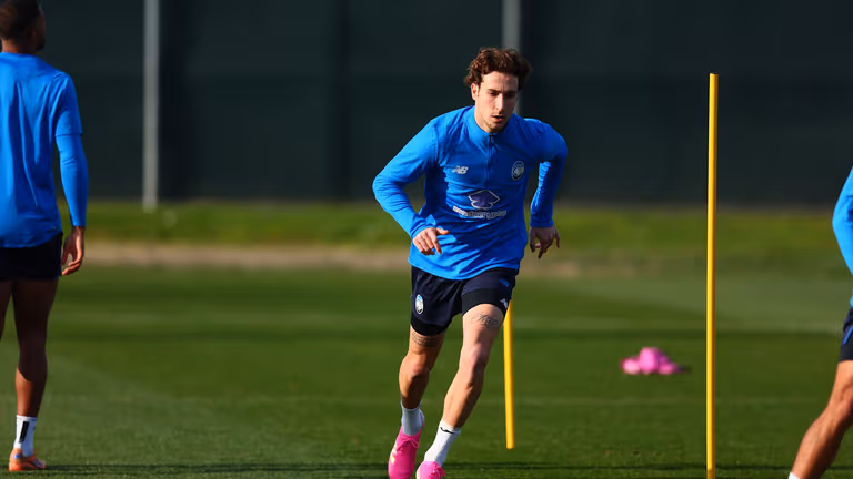 TRAINING-UCL R16  Training-0429