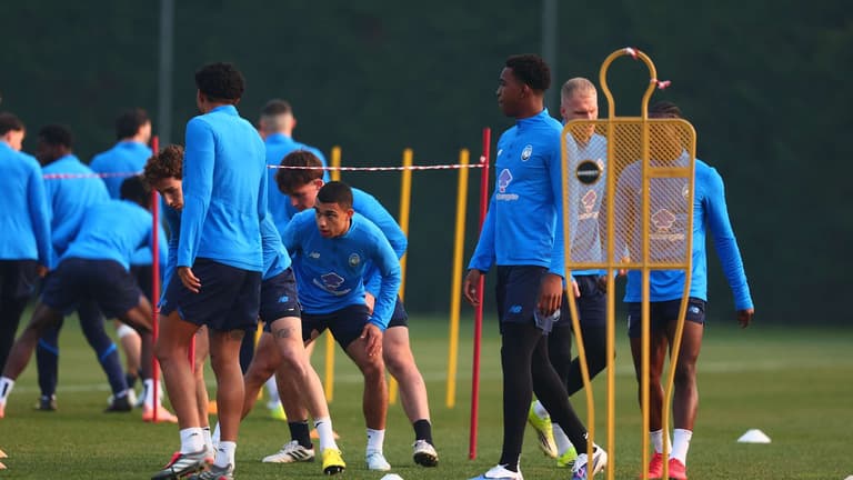 -UCL KO Play-offs Training-0365