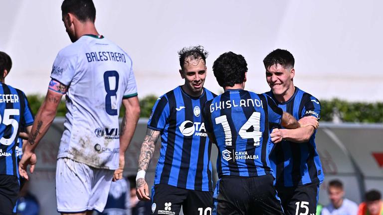 Ghislandi Davide goal 4-1 esultanza - Atalanta U23 vs Feralpisalò 16-03-2025 115