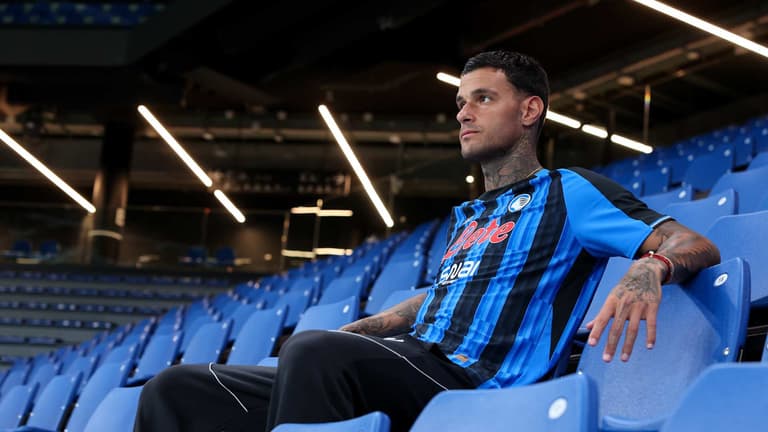 Backstage kit-shooting 2026-2027-Gianluca Scamacca-