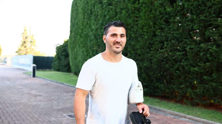 Preseason 2025/26 - L'arrivo a Zingonia di Sead Kolašinac