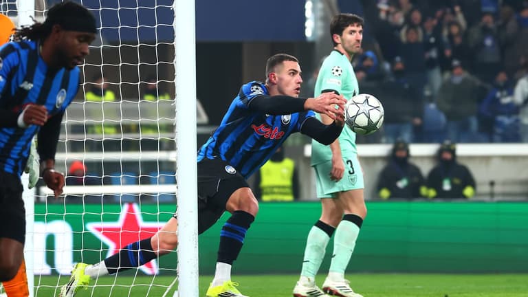 krstovic nikola-UCL League Phase MD7 Atalanta vs Athletic Club-0588