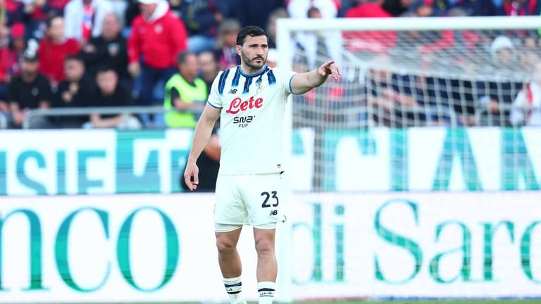 kolasinac sead-Serie A Enilive 25-26 Cagliari-Atalanta0299