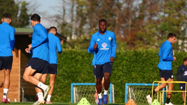 musah yunus-UCL League Phase MD2 Training0280