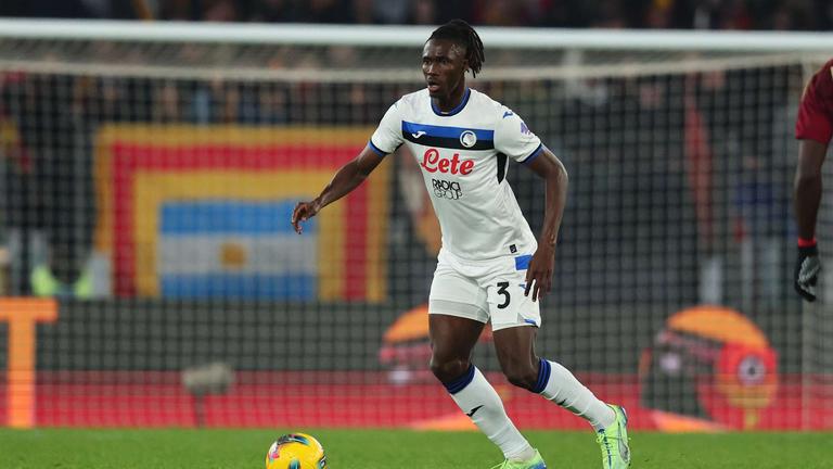 kossounou-Serie A Enilive 2024-25 giornata 14 Roma-Atalanta_0005