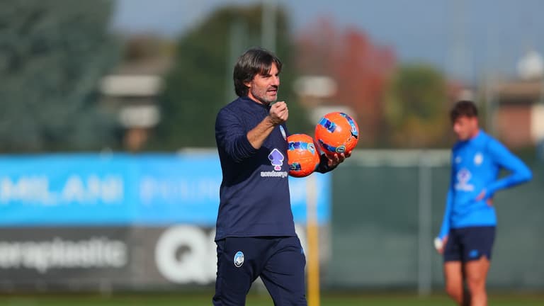 Atalanta training session--1104