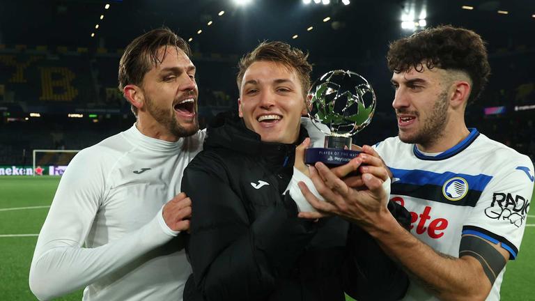 potm retegui-during UCL MD5 Young Boys - Atalanta 0047