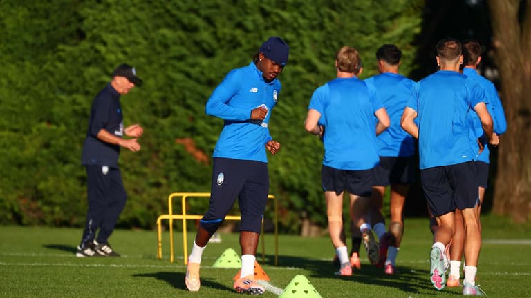 lookman ademola-UCL League Phase MD2 Training0264