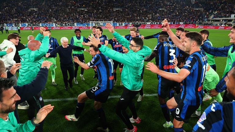 festa a fine partita-Serie A Enilive 2024-25 giornata 36 Atalanta-Roma_0167