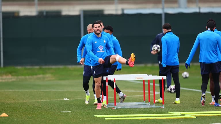 gruppo-UCL KO Play-offs Training-0343