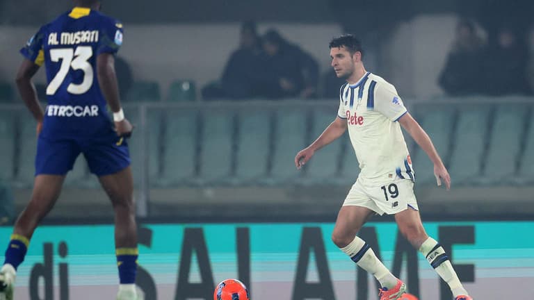 djimsiti berat-Serie A Enilive 25-26 Verona-Atalanta-0017