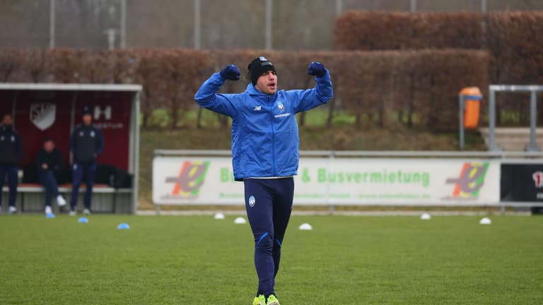 UCL R16 2nd leg Training-0740