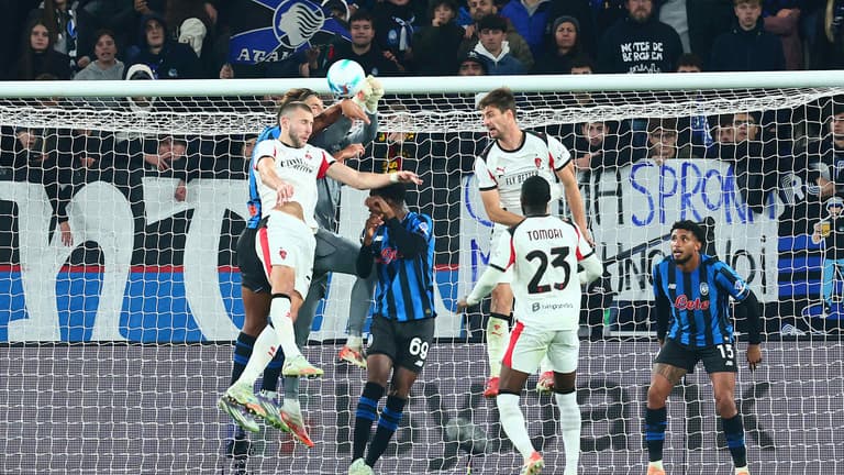 Serie A Enilive 25-26 Atalanta-Milan-carnesecchi marco--0278