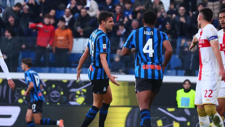 dopogol djimsiti berat-Coppa Italia Frecciarossa 2025-26 Ottavi Atalanta-Genoa-0017